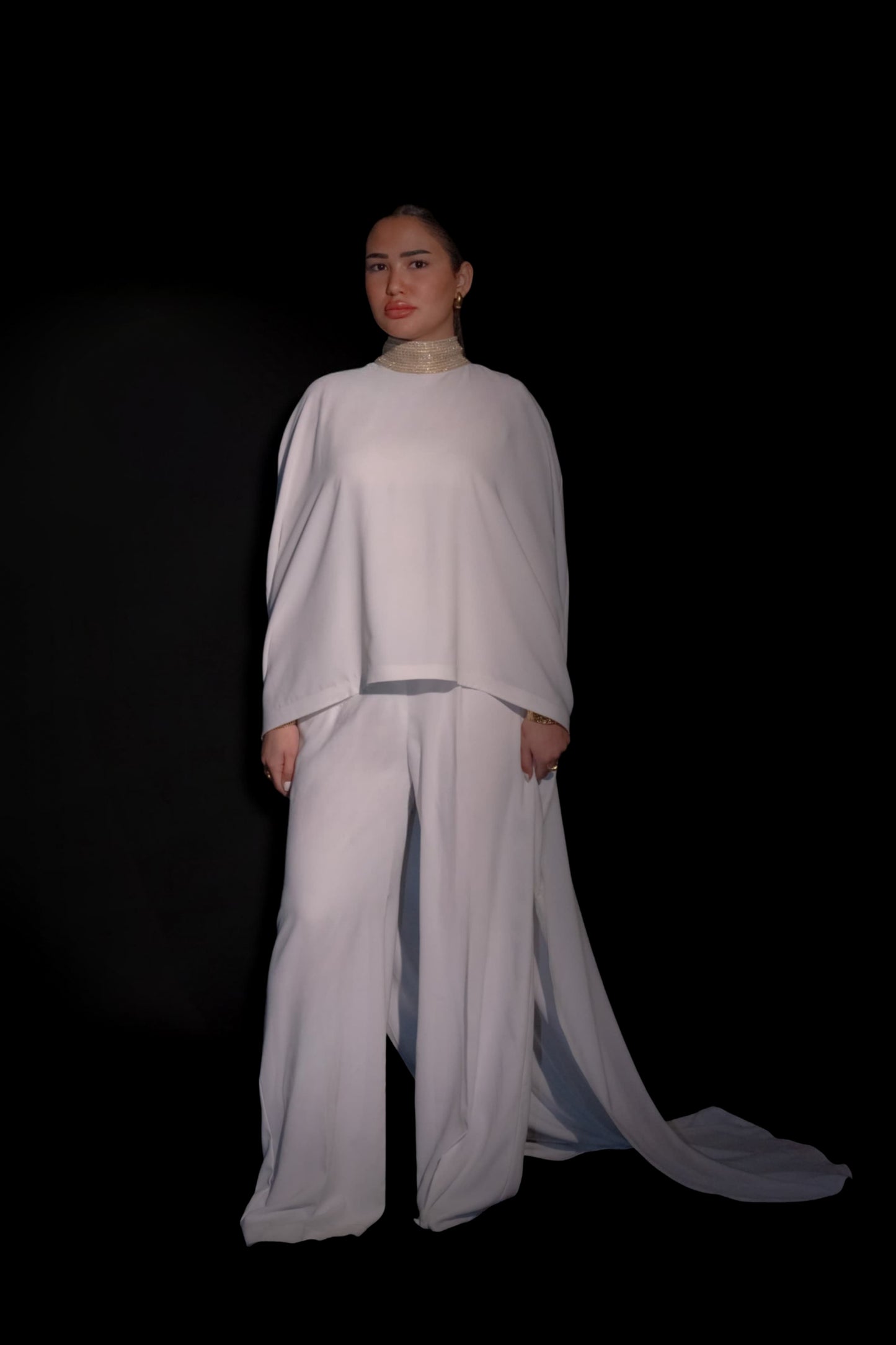 Liliana set in off white / black